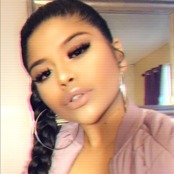 Meet your Posher, Bry - Picture 1 of 1